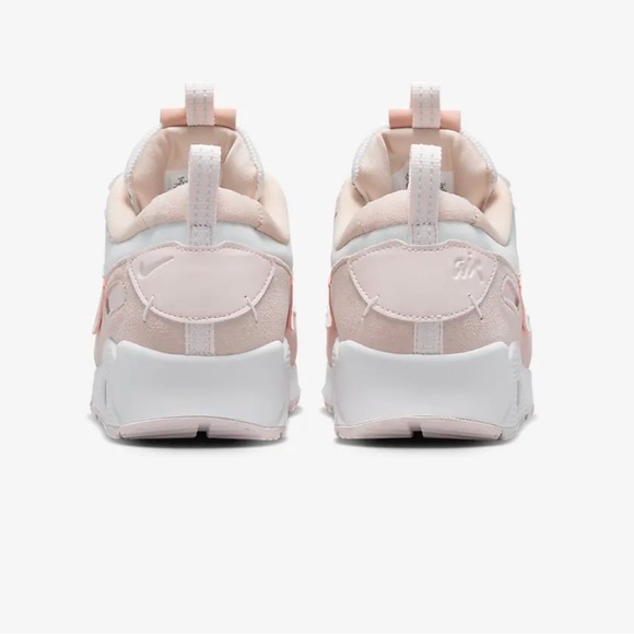 Nike Air Max 90 Futura Sneakers {Summit White/Barely Rose} 7.5 - Picture 3 of 14
